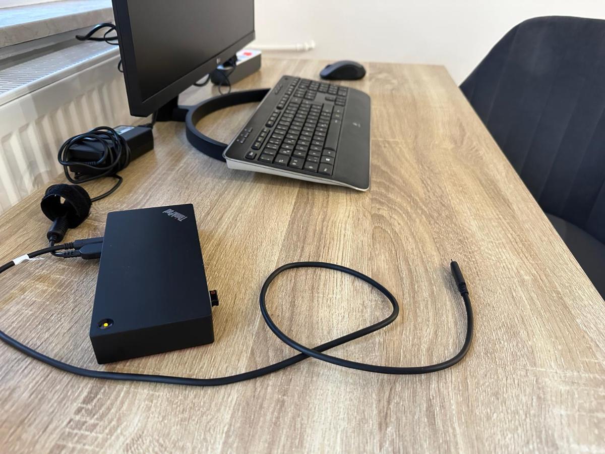 Bliss - Arbeitsplatz, Docking Station, Netflix Apartment *