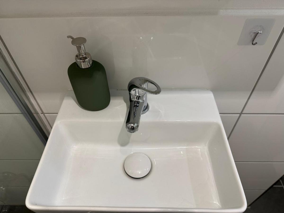 Apartment Bliss - Arbeitsplatz, Docking Station, Netflix